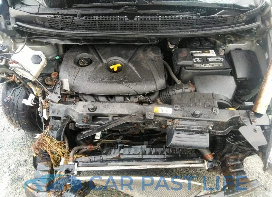 KNAHT8A32F7120056# 10