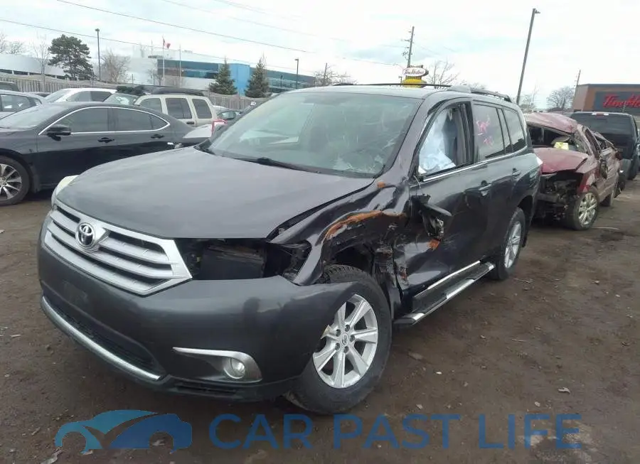 5TDBK3EH3CS131508# 2