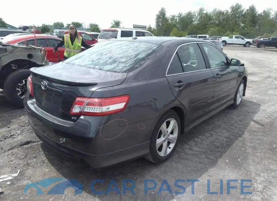 4T1BF3EK3AU001328# 4