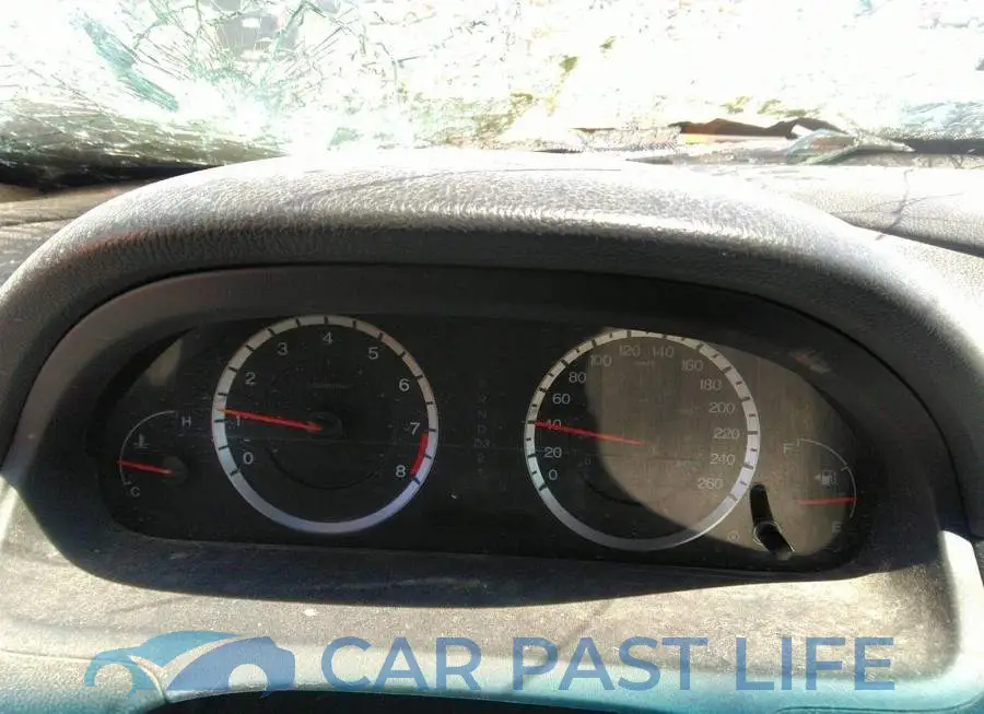 1HGCP26848A815746# 7