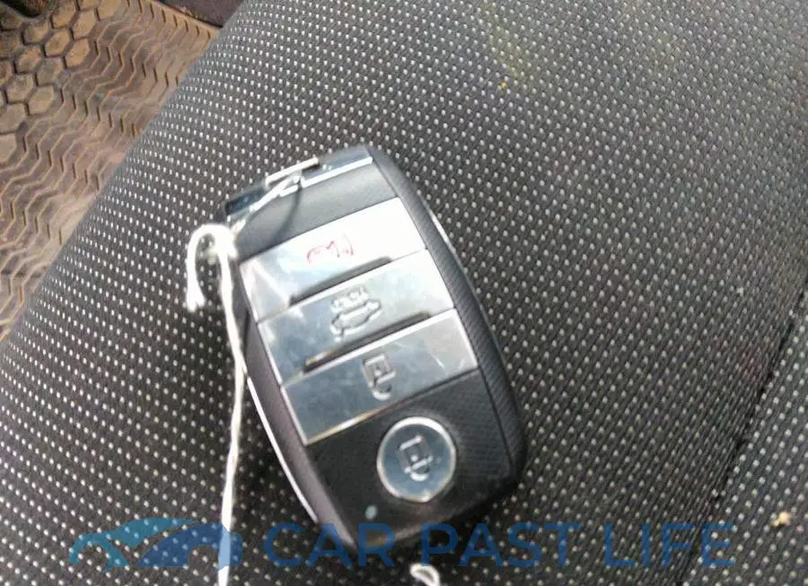 3KPA35AB3JE017523# 11