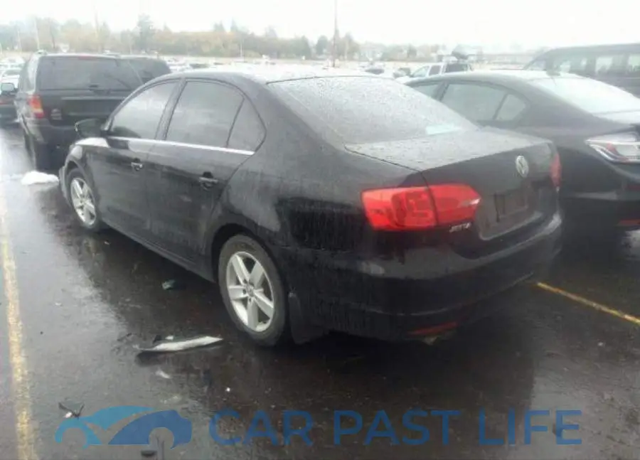 3VWDL7AJXEM356305# 4