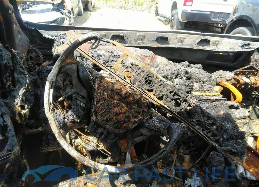 5NPEB4AC1DH524542# 7