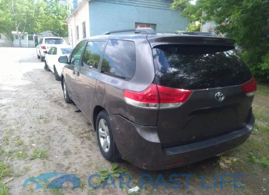 5TDZK3DC4DS329195# 3