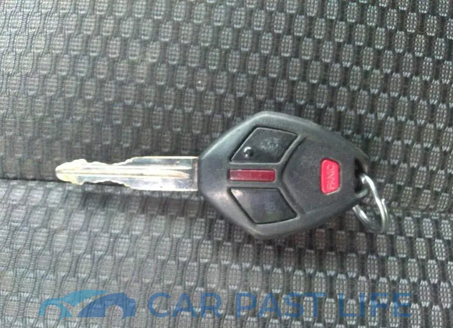 4A4MN31S49E602798# 11