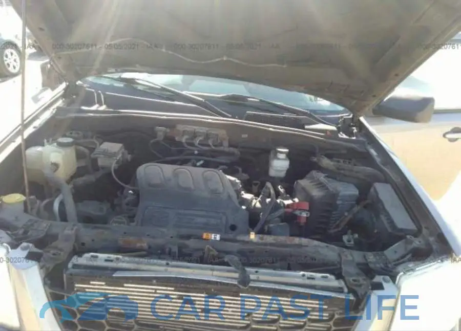 4F2CZ96168KM20384# 11