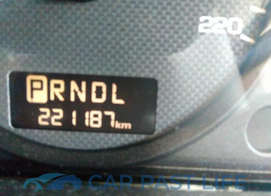 1G1ZT52855F169412# 7