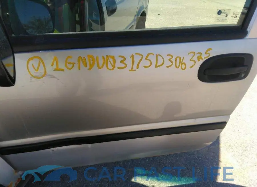 1GNDU03L75D306325# 9
