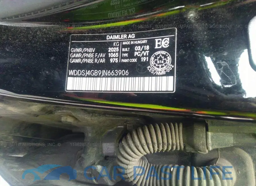 WDDSJ4GB9JN663906# 9