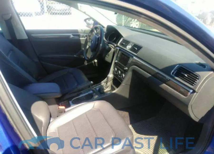 1VWBT7A36HC001789# 6