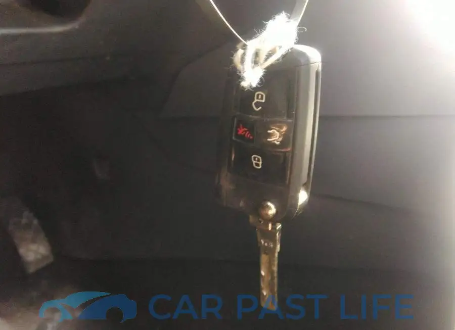 3VW117AU0FM008565# 11
