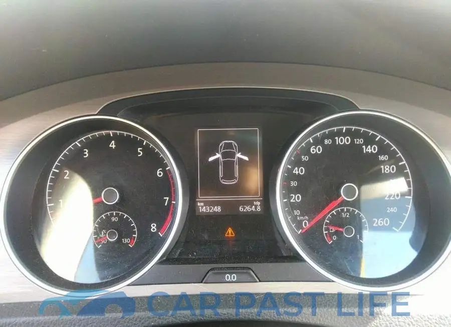 3VW117AU0FM008565# 7