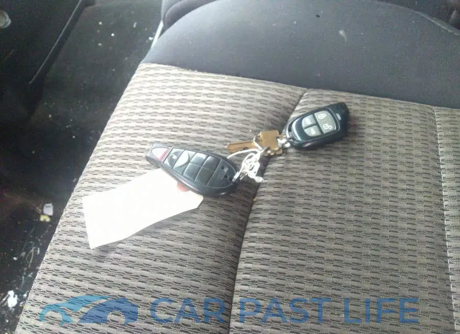 1C6RD7KP1CS250619# 11