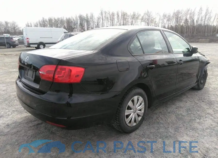 3VW2K7AJ3CM411541# 4
