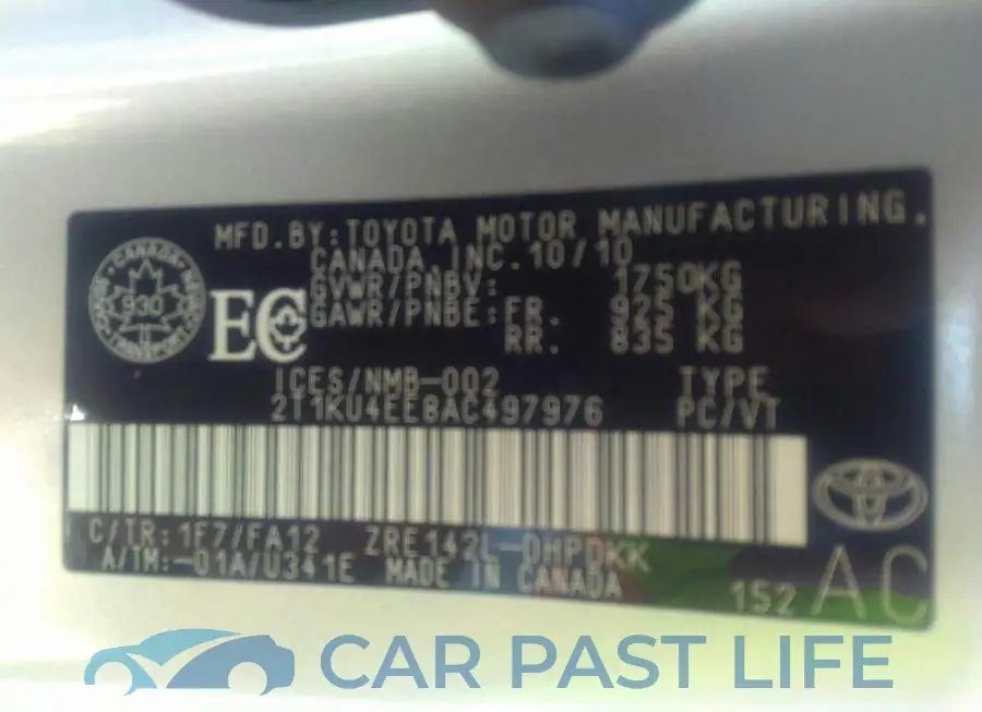 2T1KU4EE8AC497976# 9