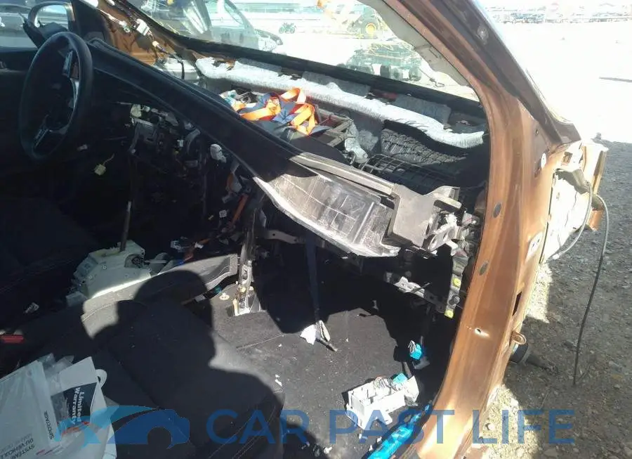 KNDPNCAC9L7818266# 5