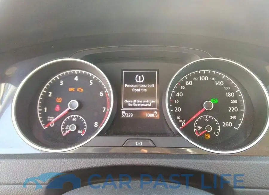 3VW117AUXKM522983# 7