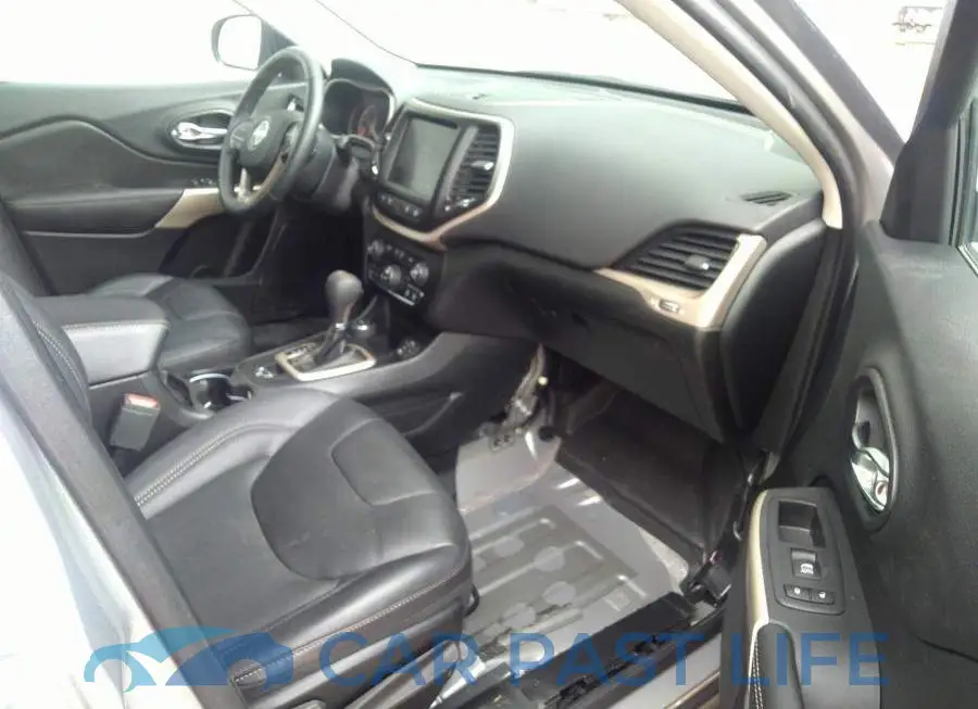 1C4PJMDX6JD574896# 5