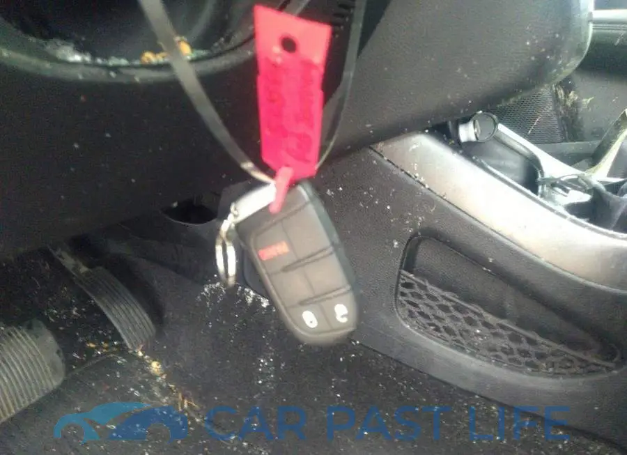 3C4PDCAB6HT528564# 11