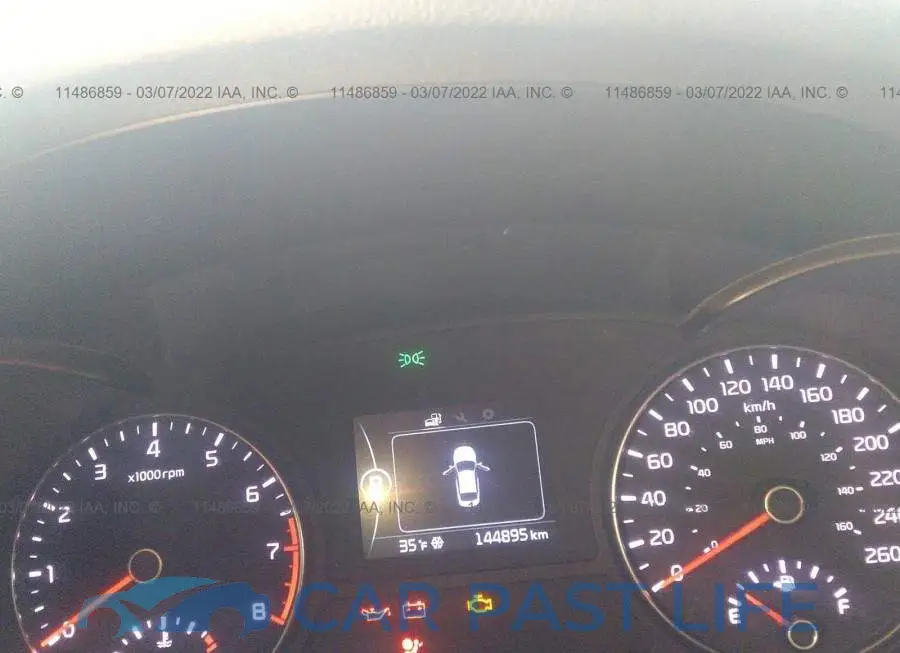 5XXGT4L31GG008782# 7