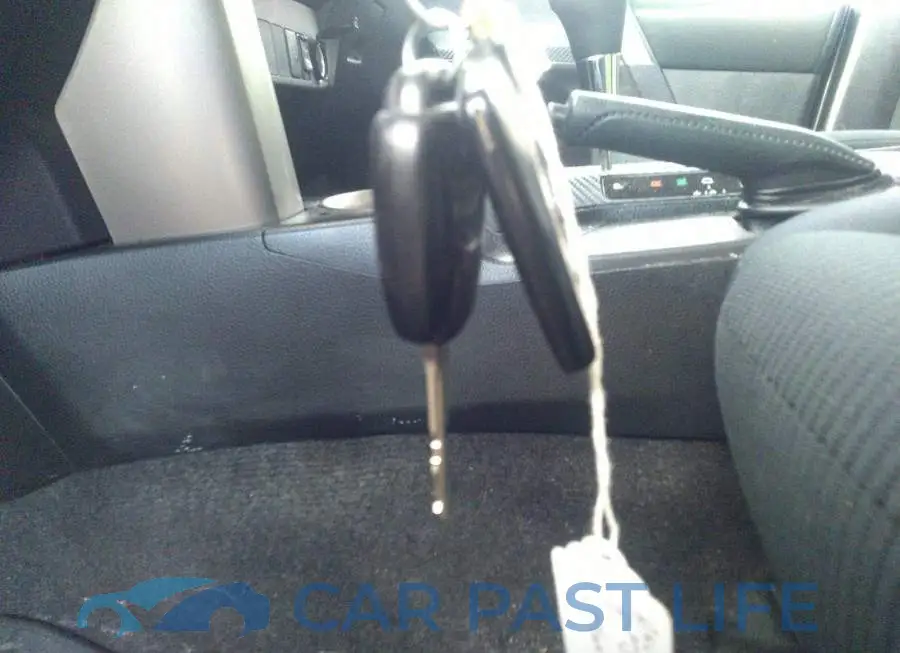 2T3BFREV7FW325393# 11