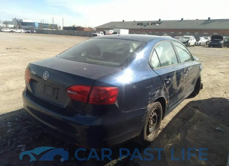 3VW2K7AJ2EM258055# 4