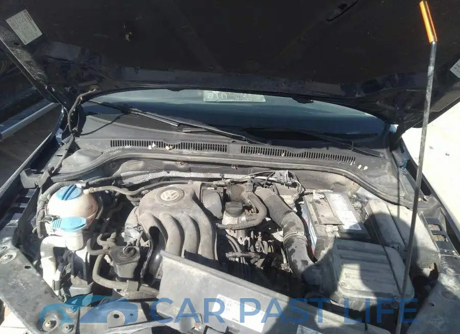 3VW2K7AJ2EM258055# 10