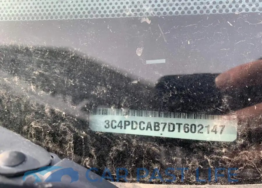 3C4PDCAB7DT602147# 8
