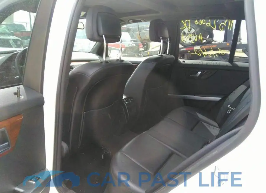 WDCGG8HB5CF797176# 8