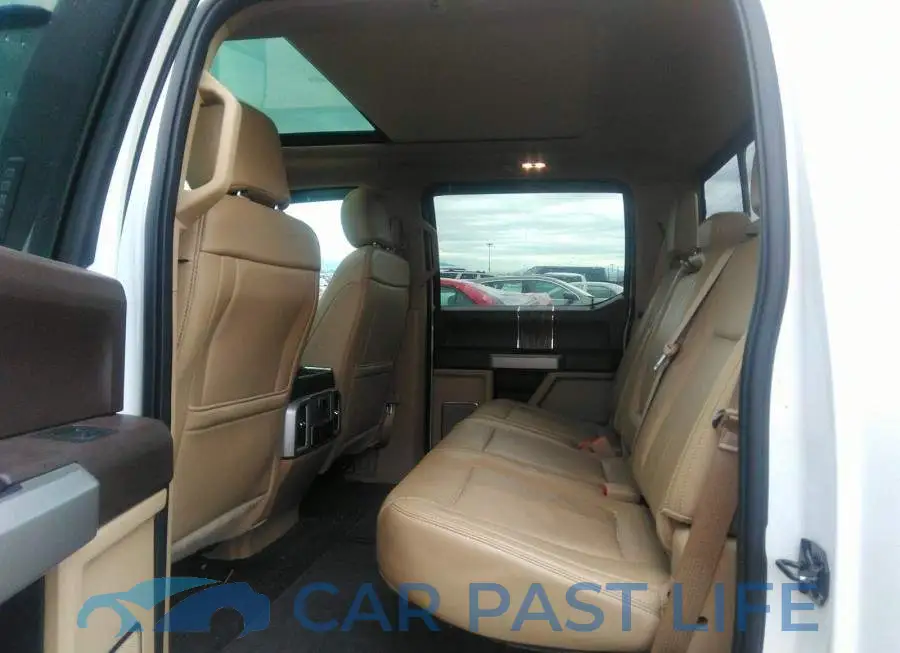 1FTFW1EG9JKC30162# 8