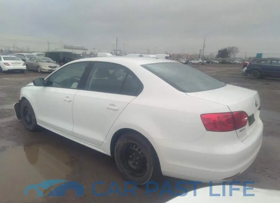 3VW2K7AJ5CM418538# 3