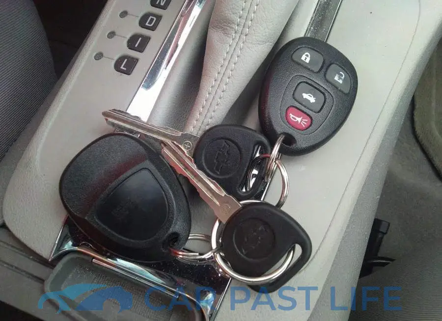 1G1ZG57B28F200497# 11