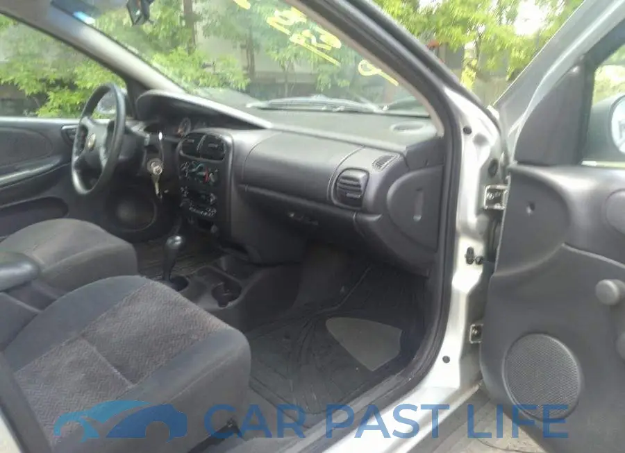 1C3ES46C9YD709639# 5