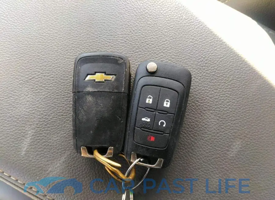 2G11Z5S38K9137638# 11