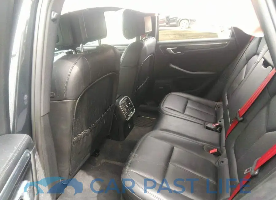 WP1AA2A57JLB14955# 8