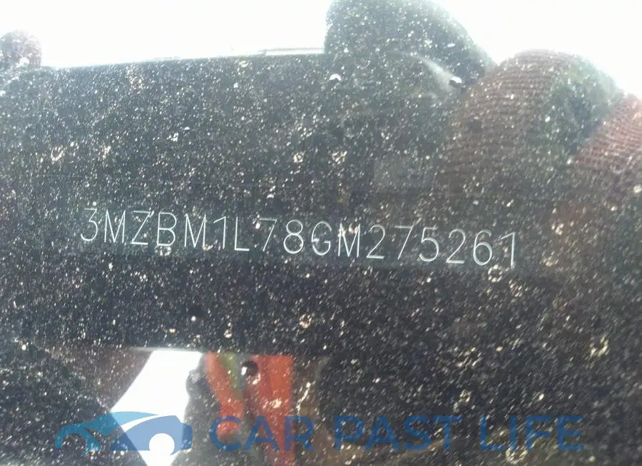 3MZBM1L78GM275261# 9