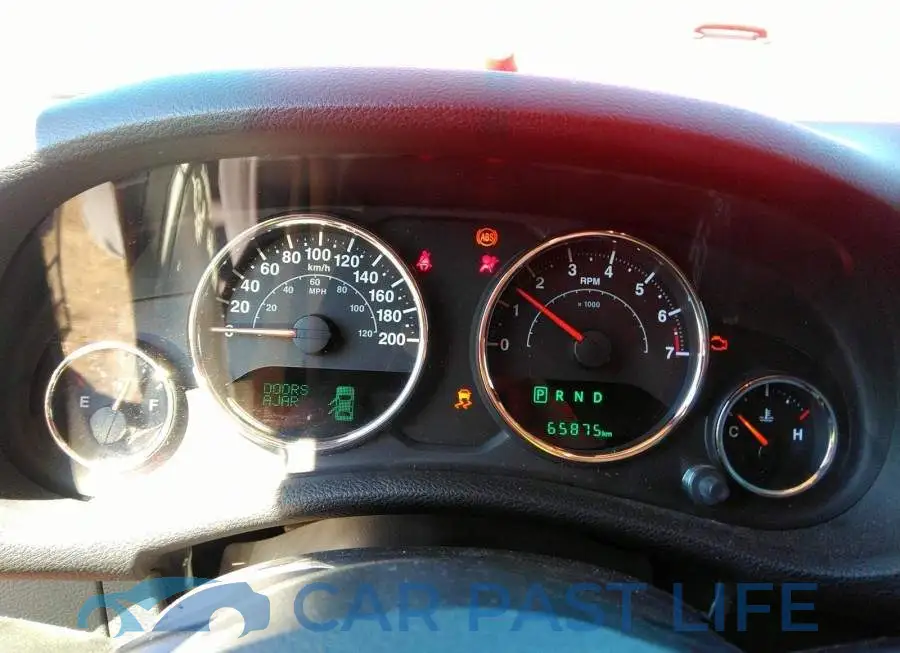 1C4BJWEG6GL136771# 7