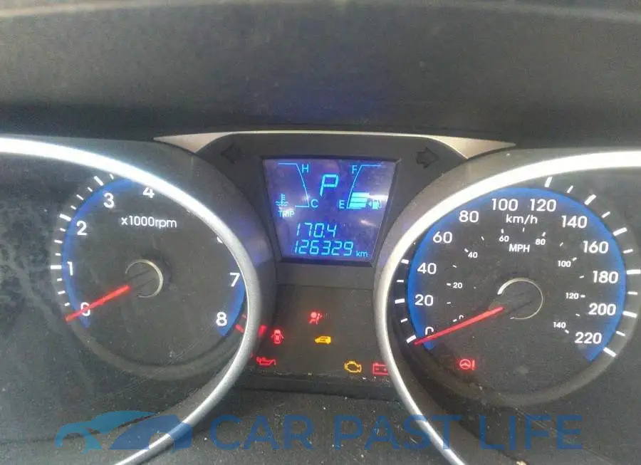 KM8JUCAG8FU103475# 7