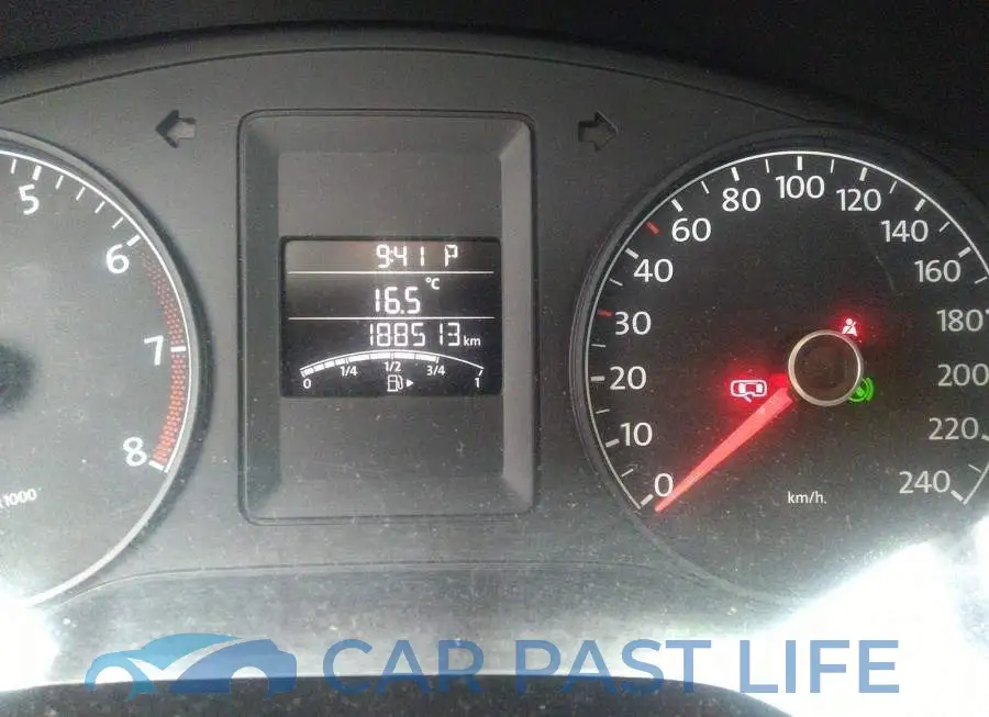 3VW2K7AJ9EM354264# 7