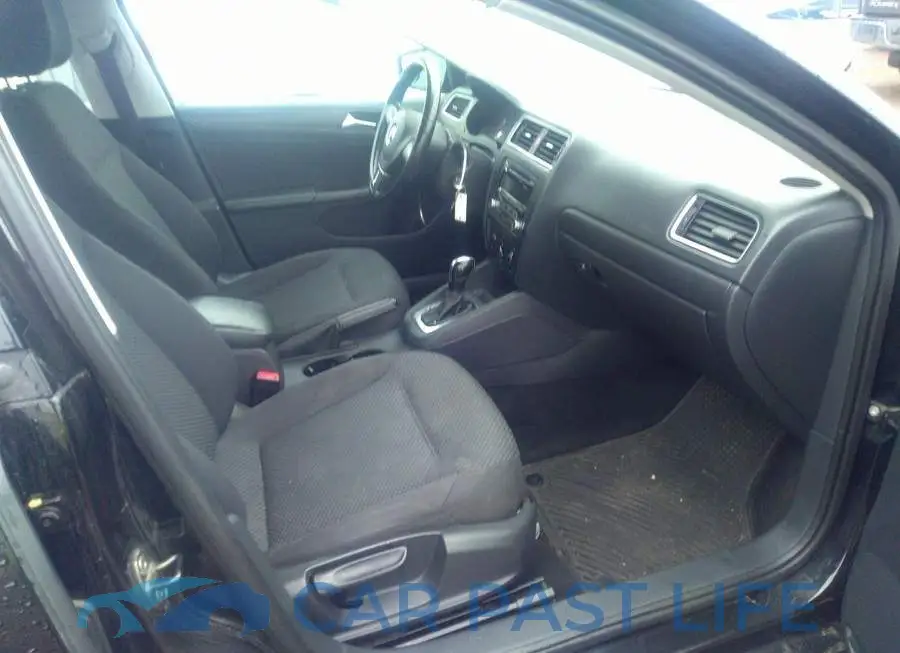 3VW2K7AJ9EM354264# 5