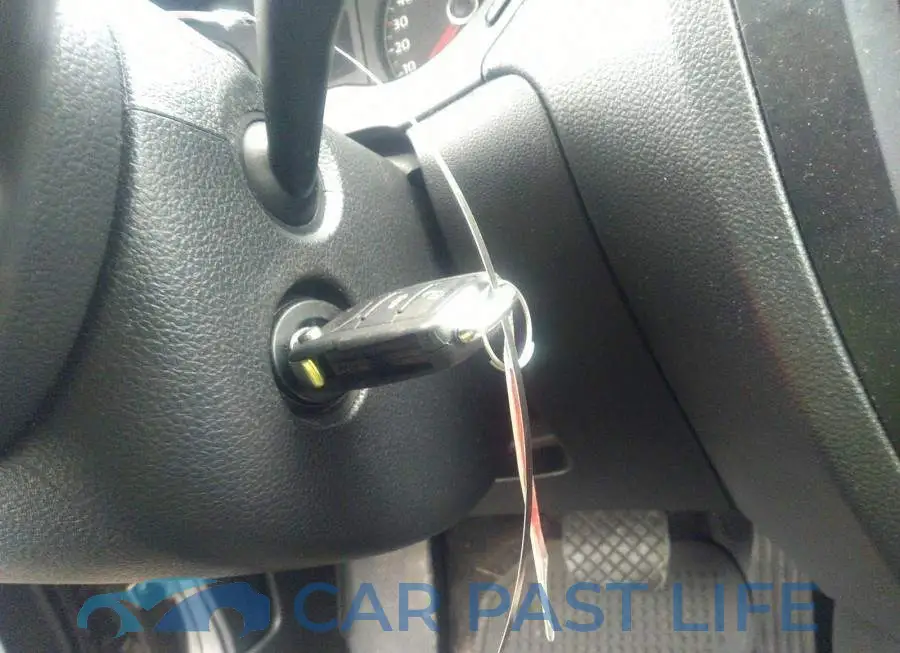3VW2K7AJ9EM354264# 11