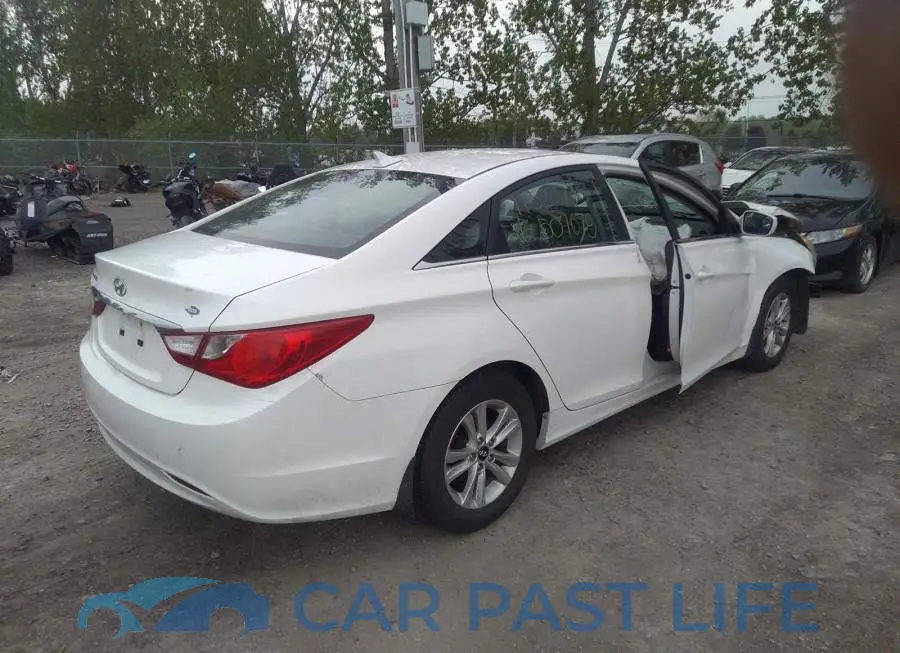 5NPEB4AC6DH509678# 4