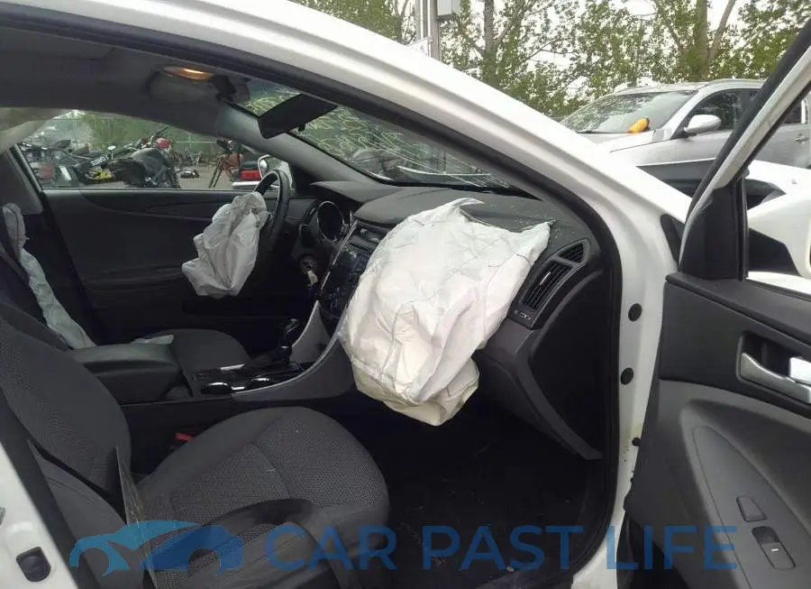 5NPEB4AC6DH509678# 5