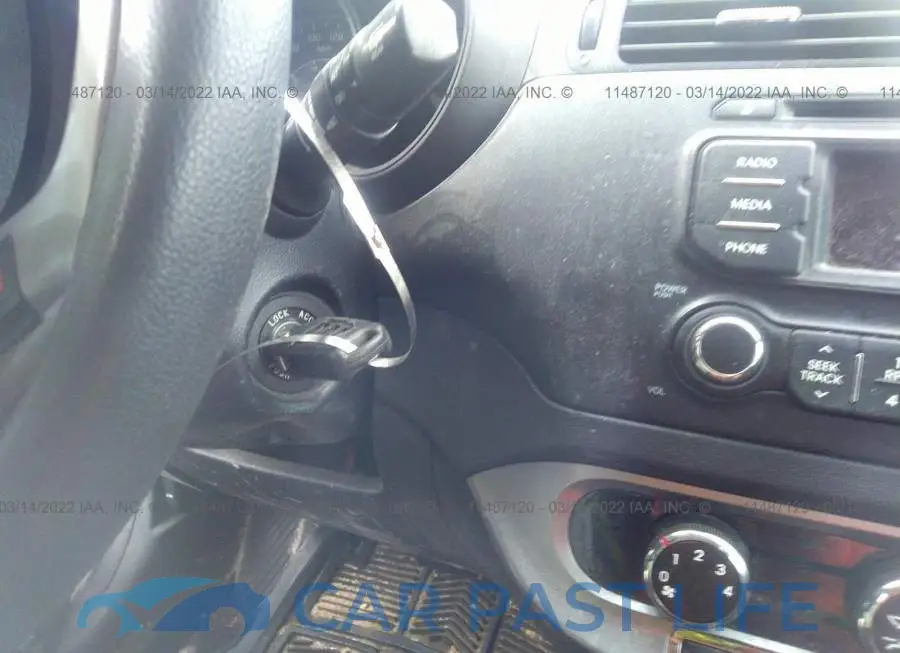 KNADM5A3XD6764420# 11