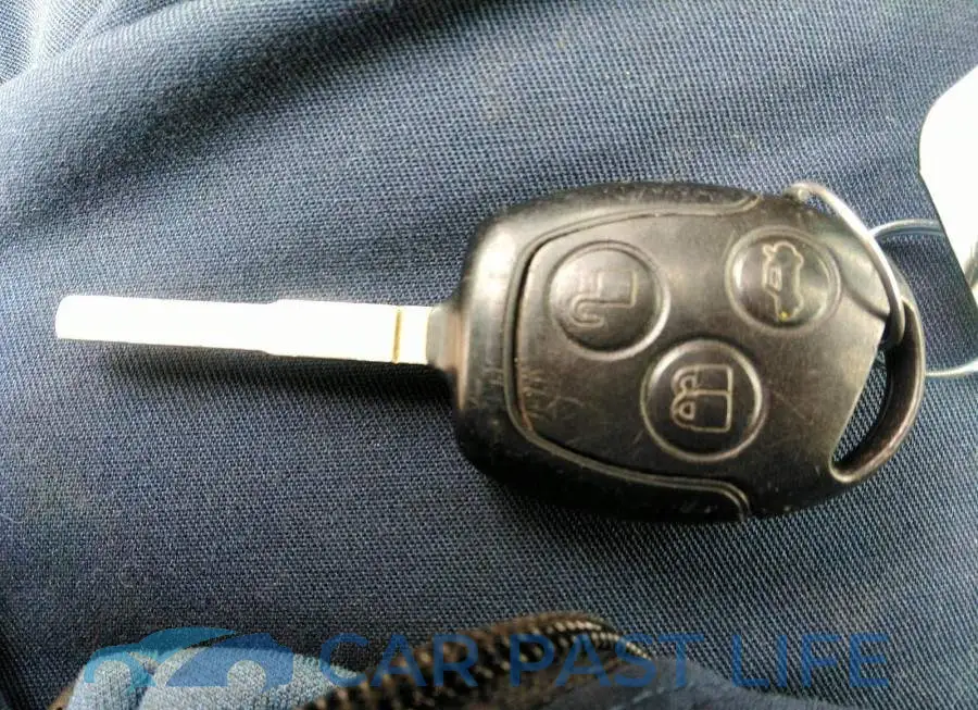 3FADP4EJ2CM119875# 11