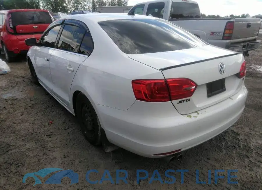 3VW3L7AJ6CM376477# 3