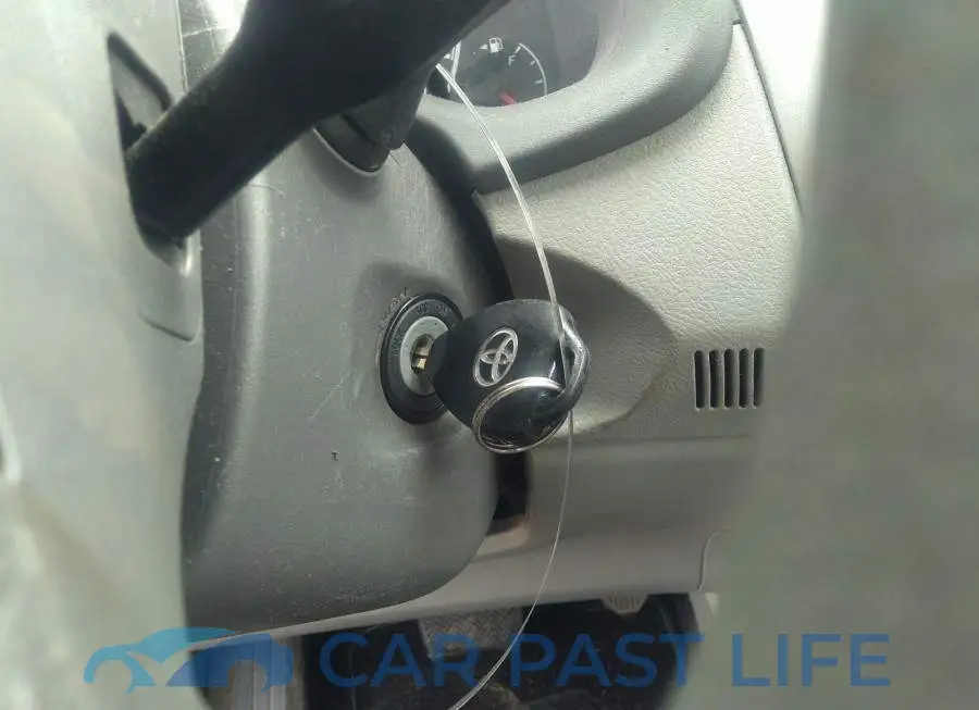 2T1BU4EE8AC480191# 11