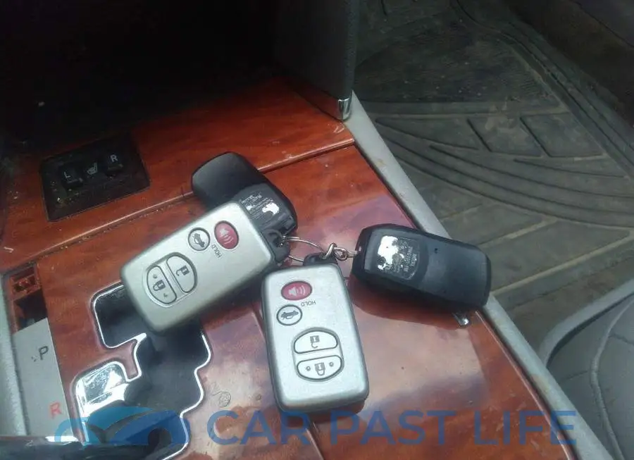 4T1BK3EK2AU108995# 11