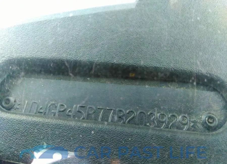 1D4GP45R77B203929# 9