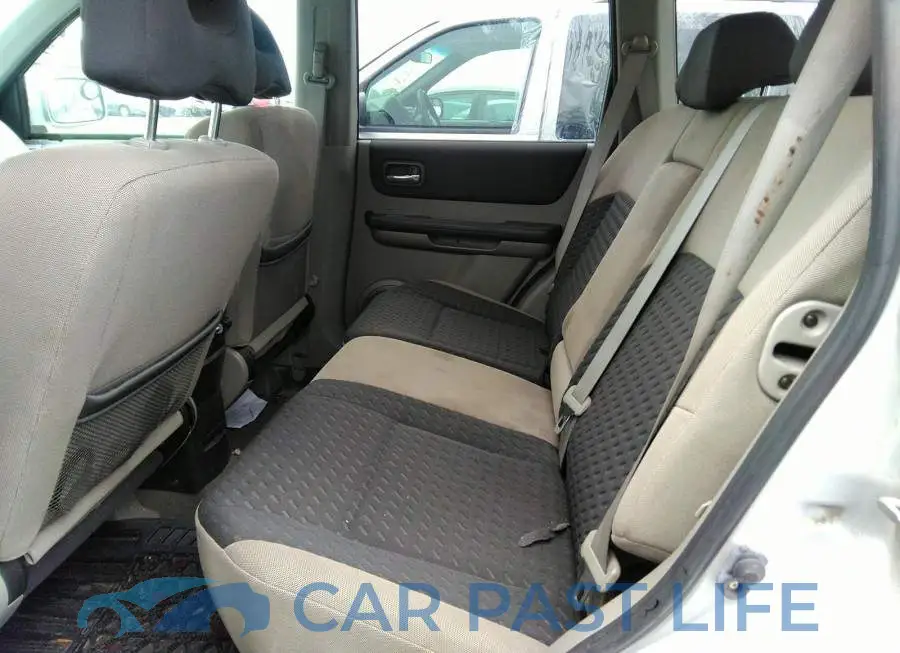 JN8BT08V26W200405# 8